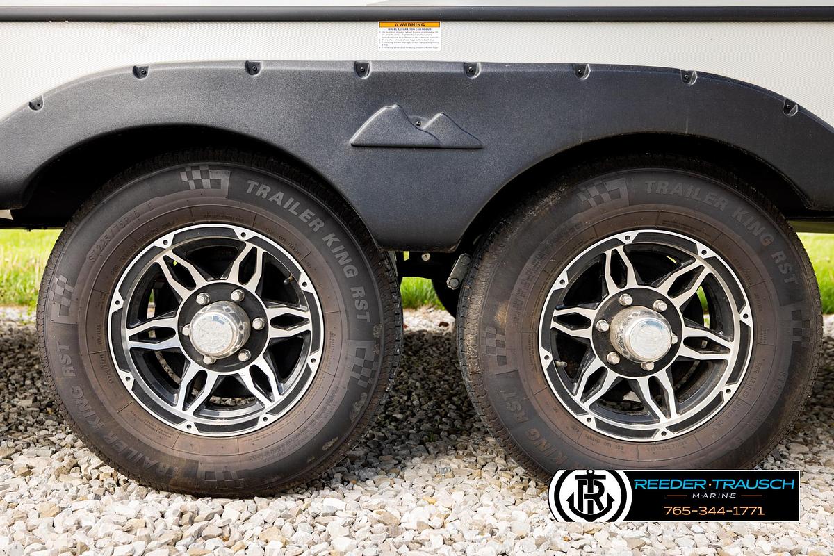 Used 2022 Keystone CG34TSB22