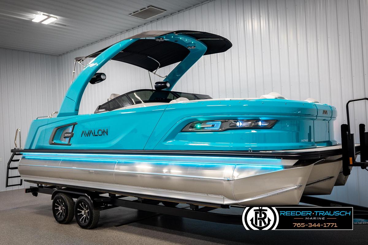 2025 Avalon Excalibur VRBW