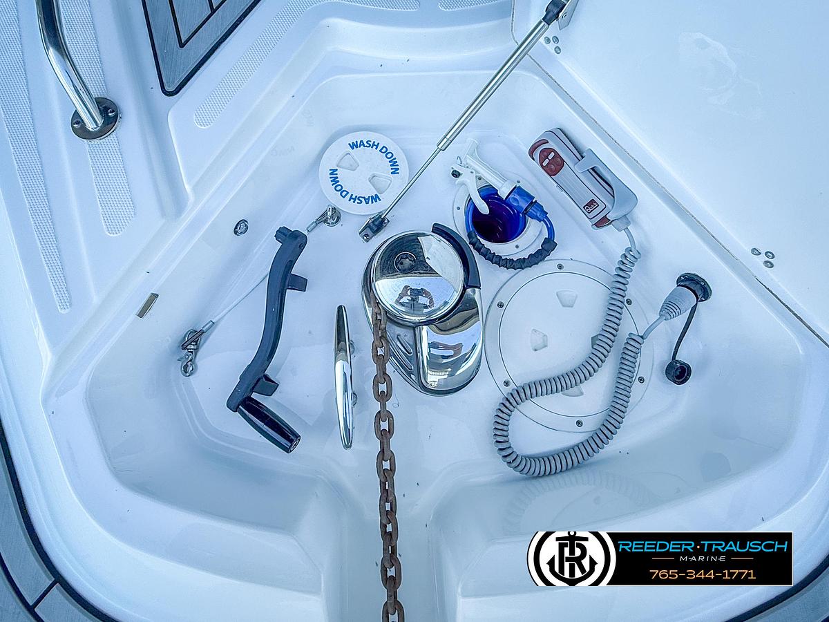 Used 2021 Four Winns Vista 355 Coupe OB