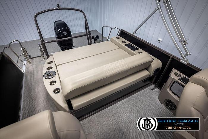 Used 2022 Premier 230 Sunsation RE