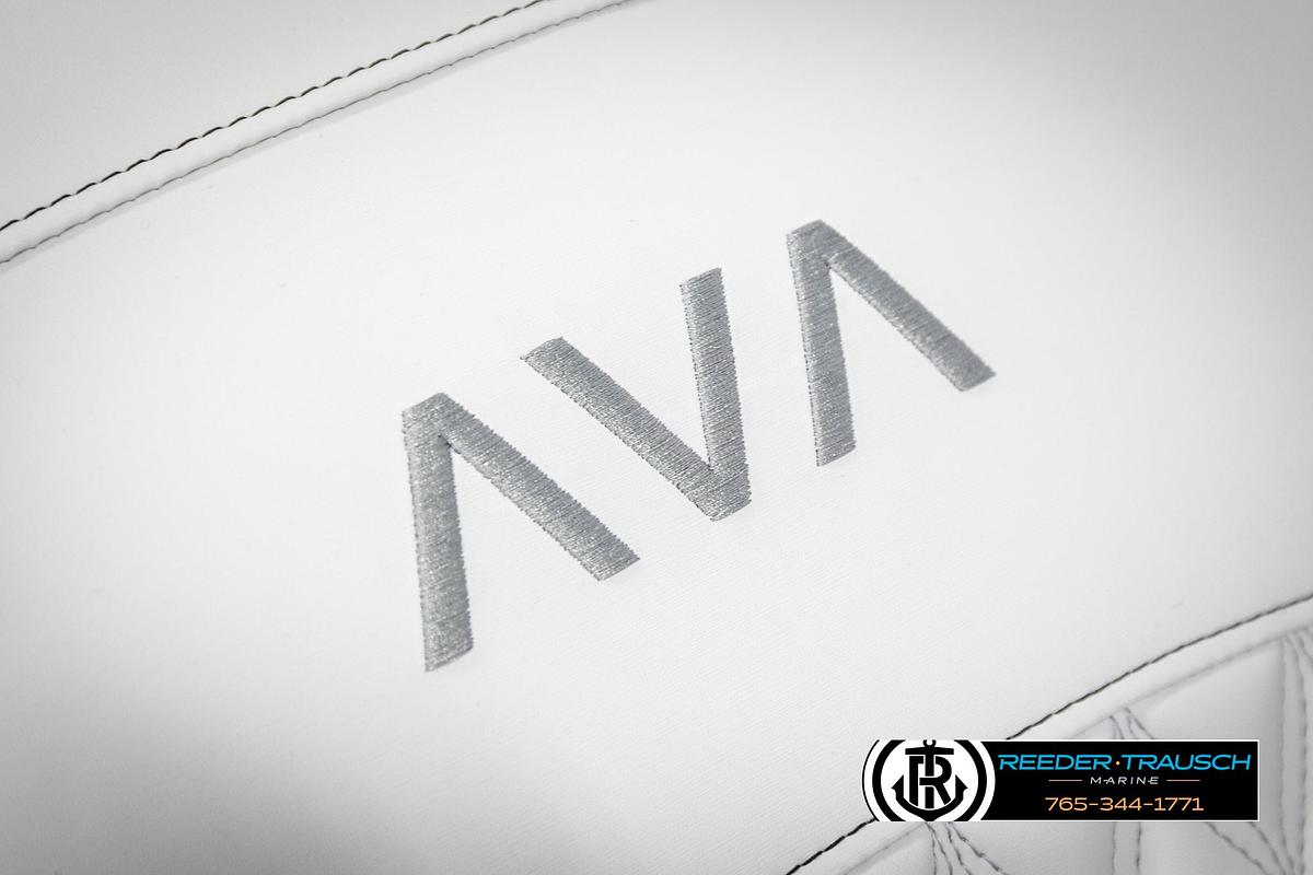 2025 Avalon Excalibur LTD CRB