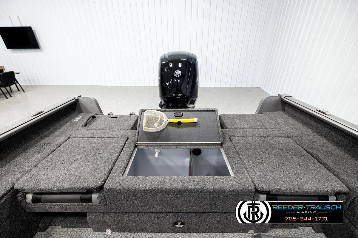 Used 2023 Lund 1875 Impact XS