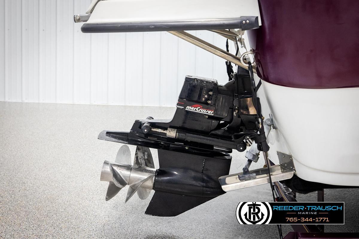 Used 1999 Crownline 242 CR