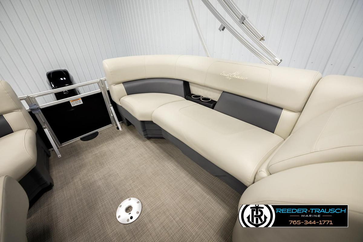 Used 2024 SunChaser Vista LR