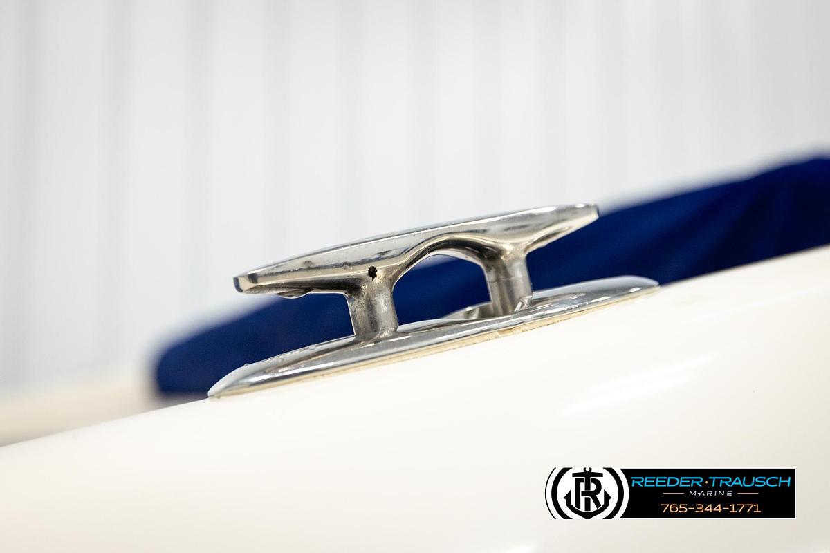 Used 2001 Crownline 225 BR