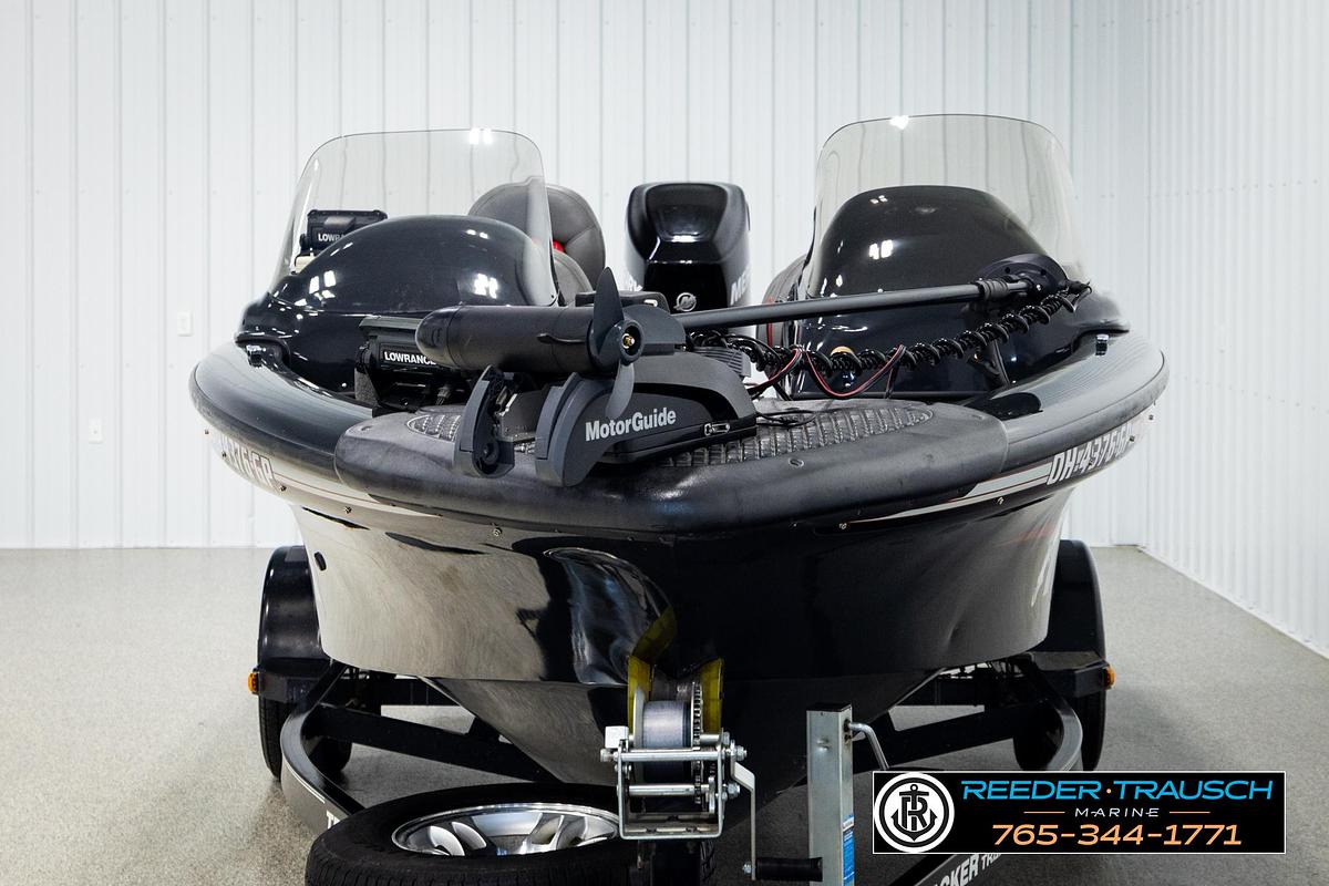 Used 2007 Tracker Tundra 18