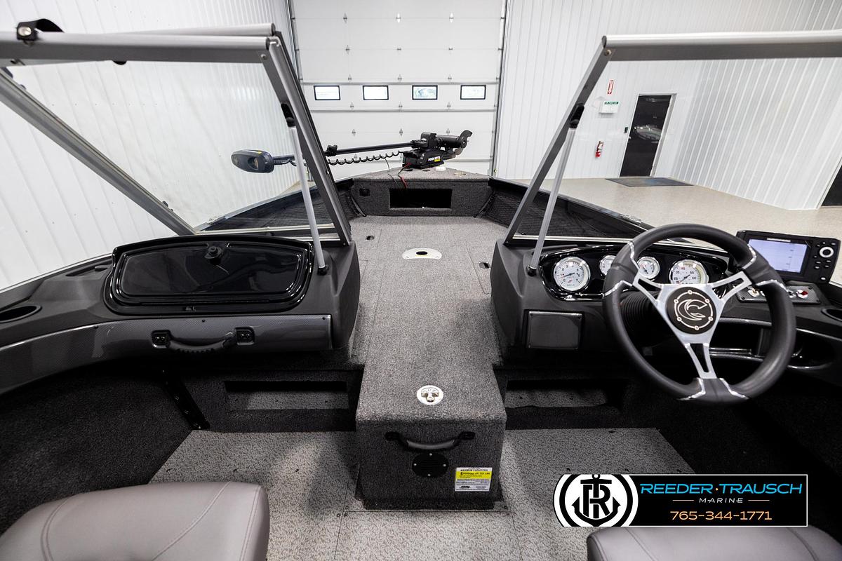 Used 2023 Crestliner 1750 FishHawk