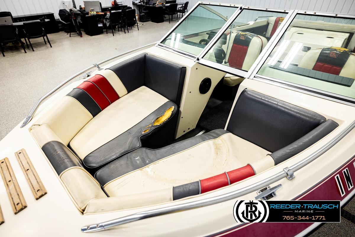 Used 1989 Glastron G175