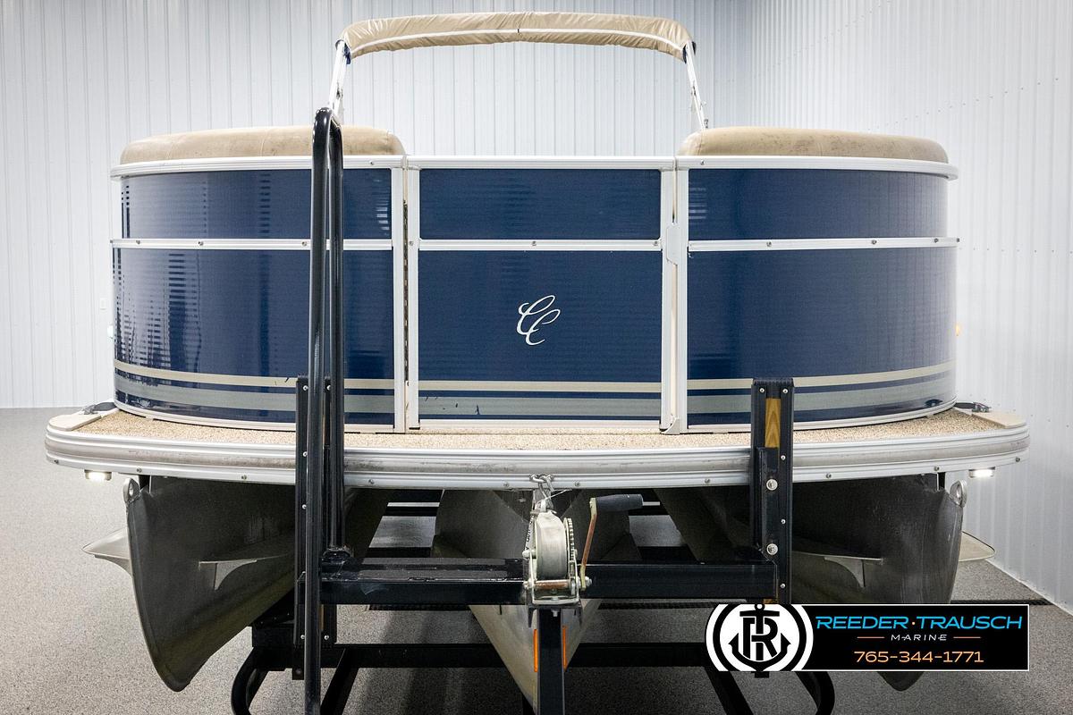 Used 2012 Cypress Cay 250 Cozumel