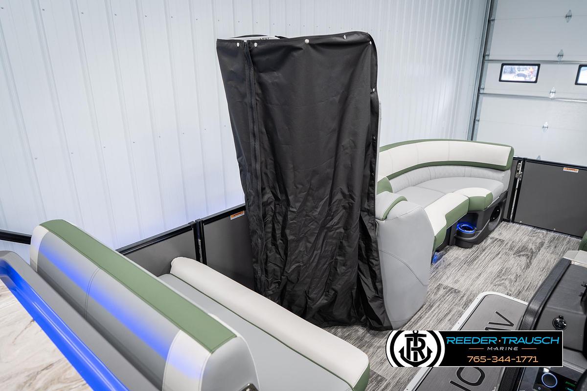 2025 Avalon Catalina Entertainer