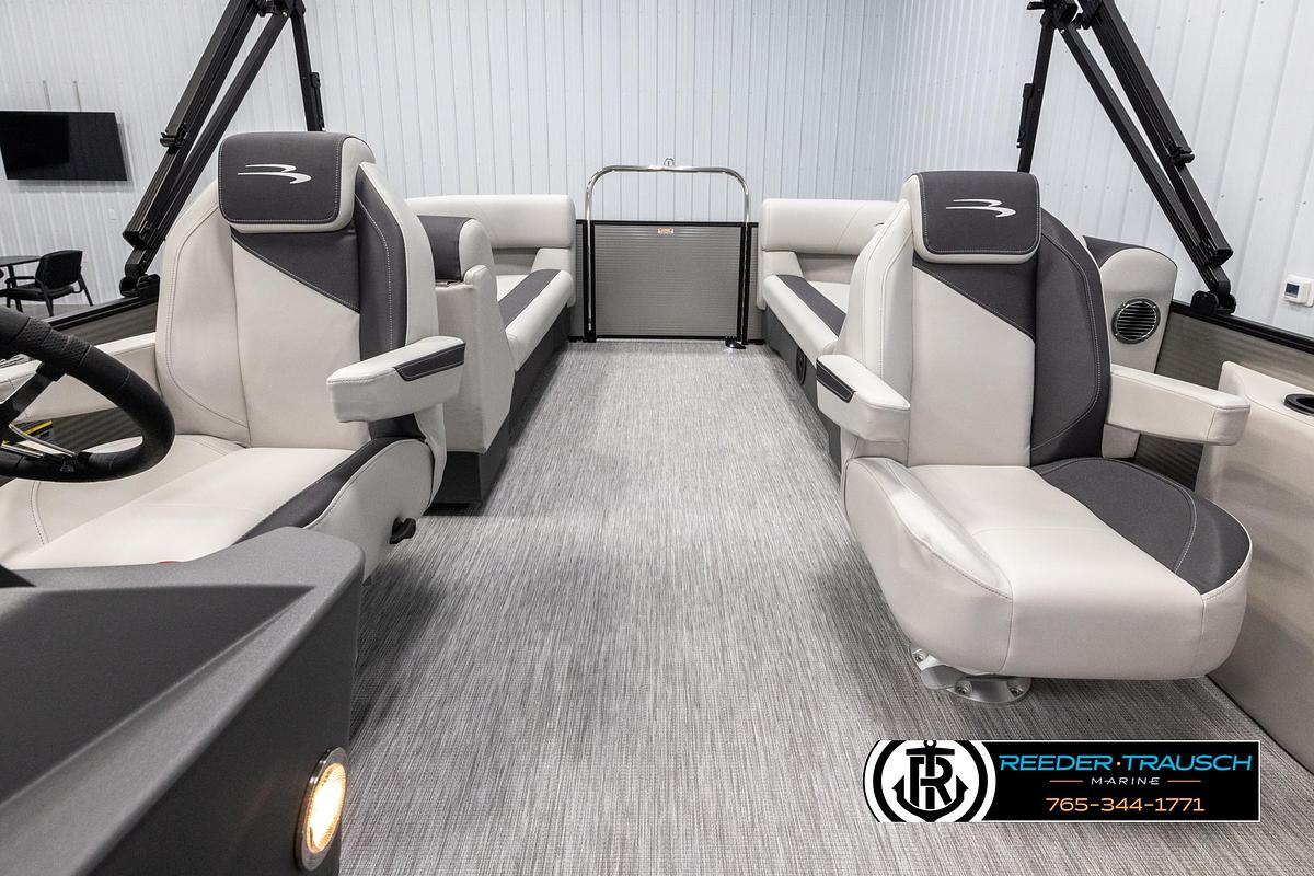 2025 Bennington 22 SSRSE