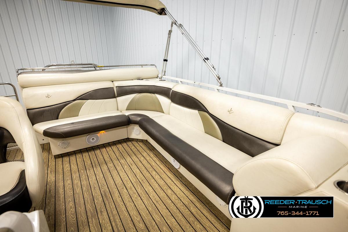 Used 2006 JC Suntoon 23TT