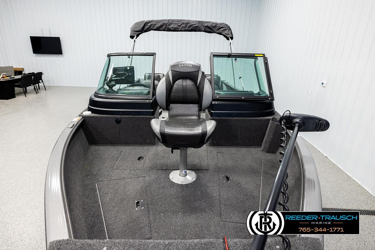 Used 2023 Lund 1875 Impact XS