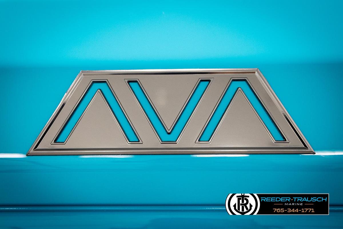 2025 Avalon Excalibur VRBW