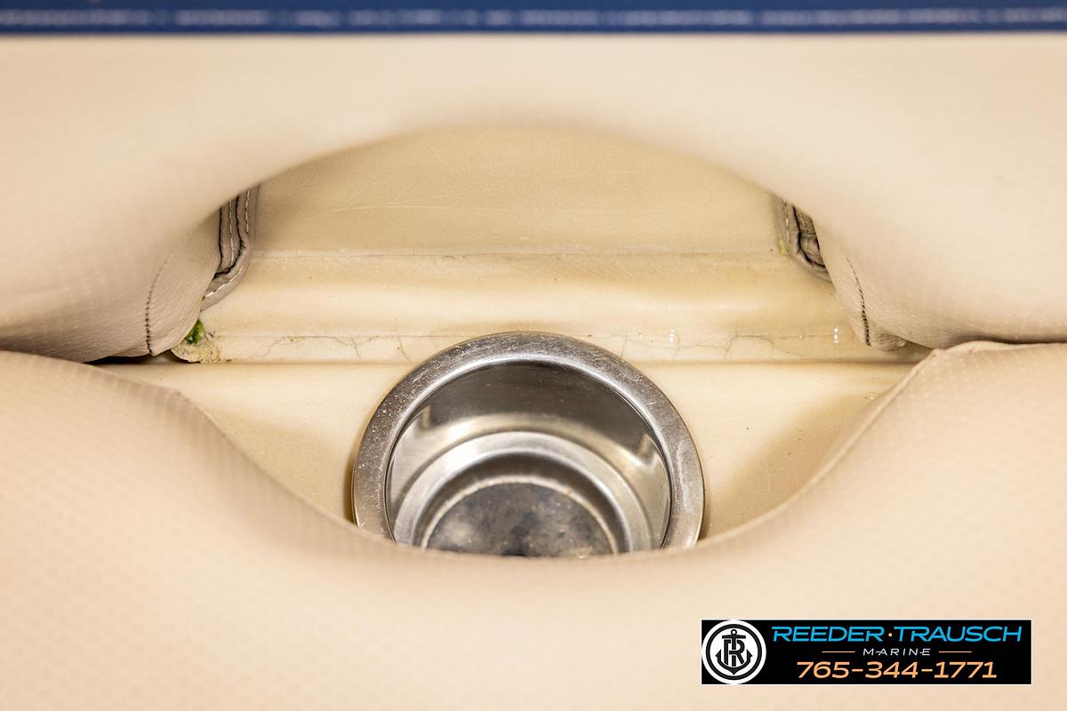 Used 2012 Cypress Cay 250 Cozumel