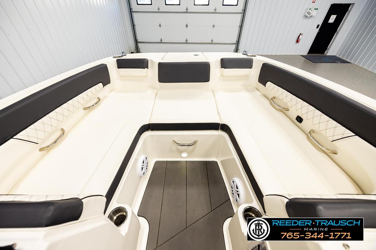 Used 2022 Bayliner DX 2250