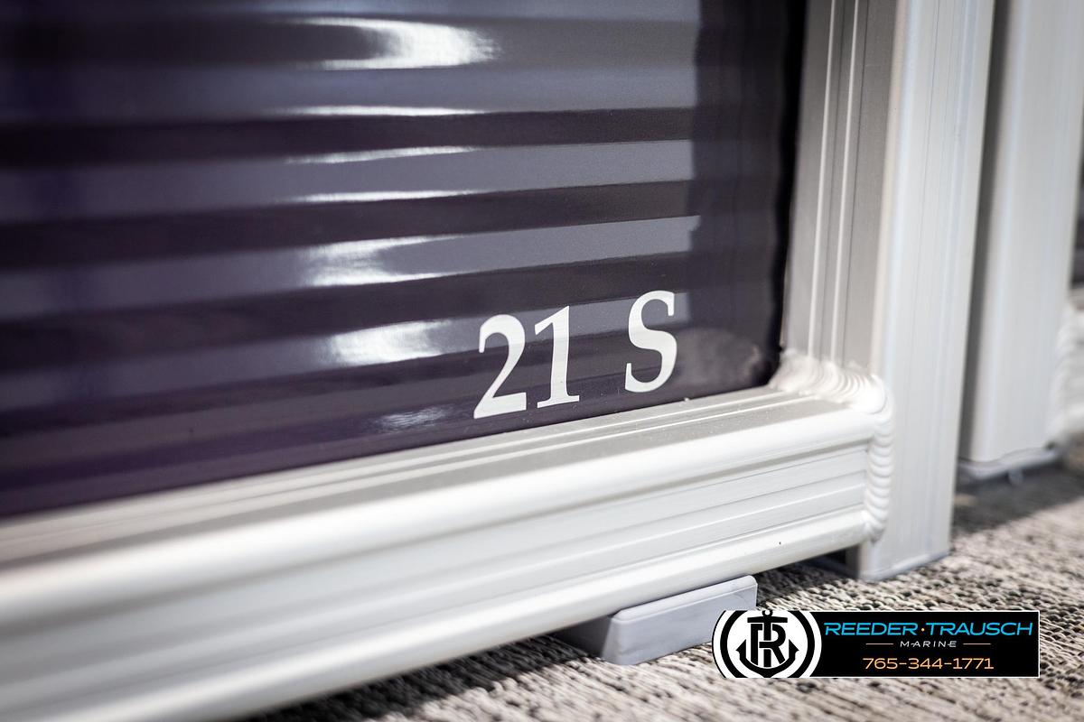 2025 Bennington 21 SSRSE