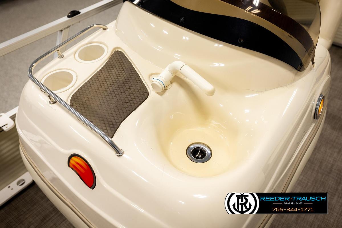 Used 2008 Sun Tracker Party Barge 24