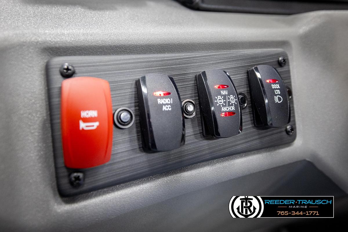 2025 Bennington 22 SSRSE