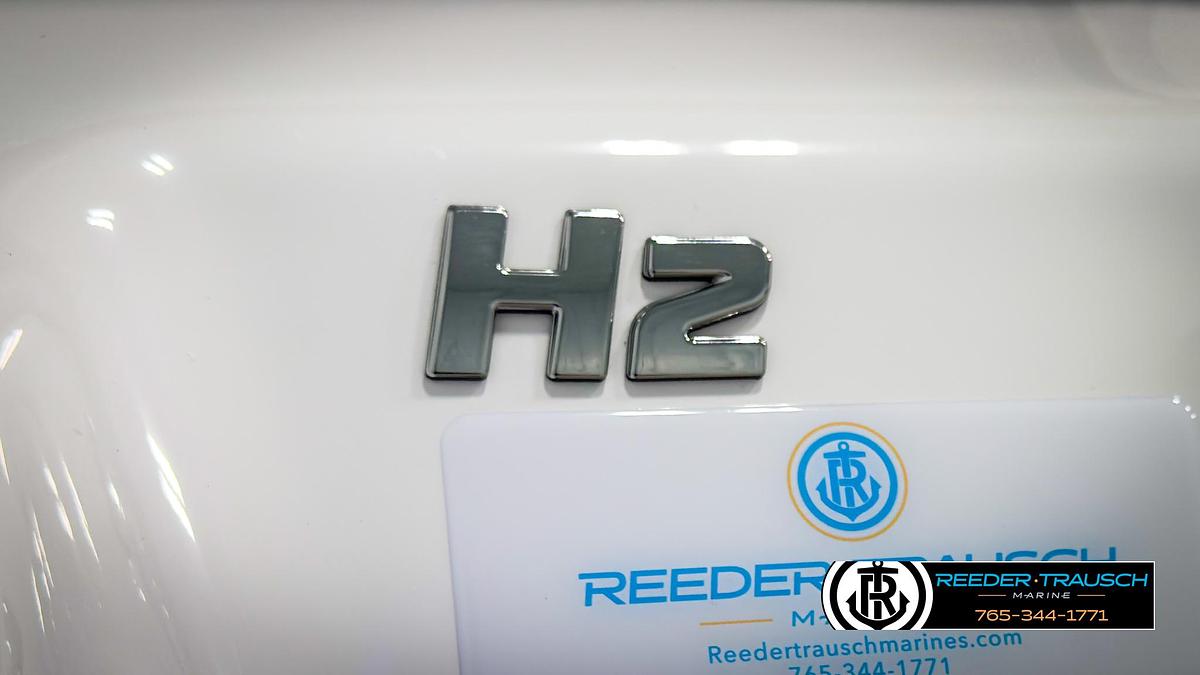 2025 Four Winns H2