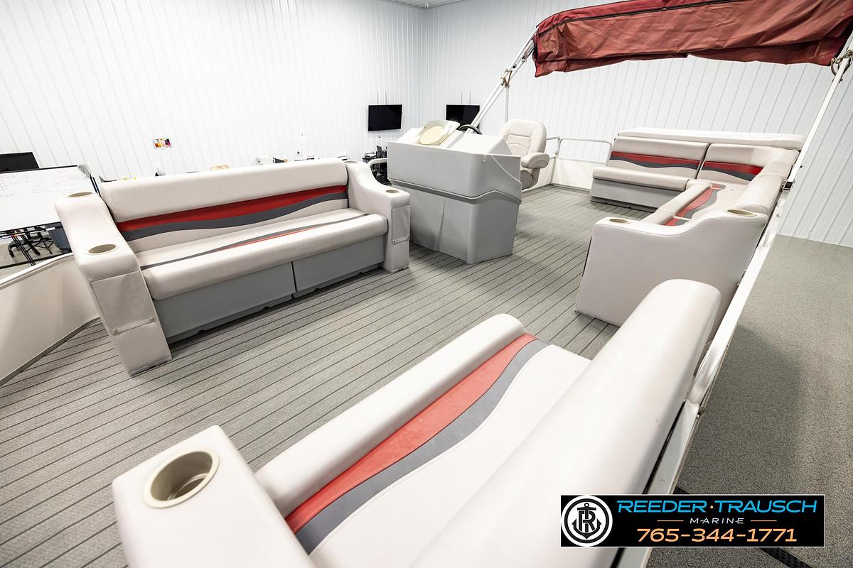 Used 2003 Fishers 220 Fisher