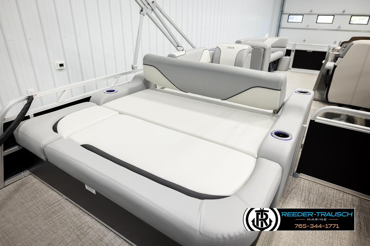 2026 Avalon VEN85 VRB