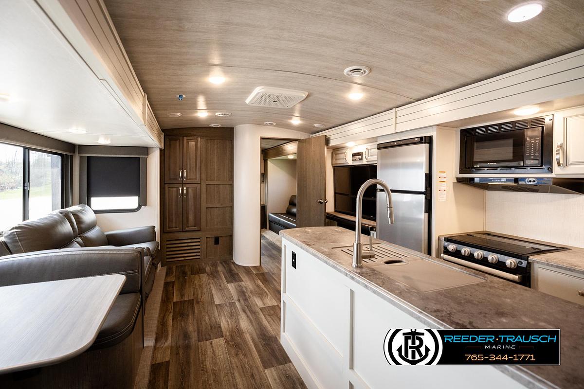 Used 2022 Keystone CG34TSB22