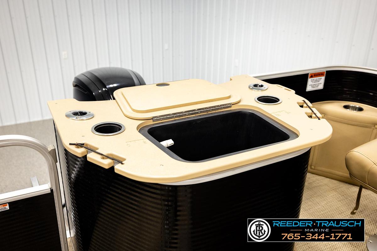 Used 2018 Bennington SX RF