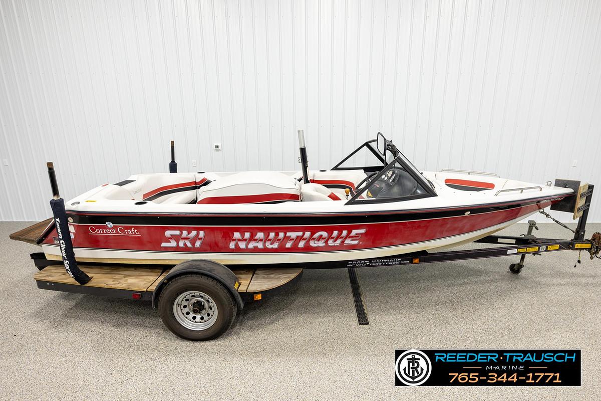 Used 1995 Ski Nautique Correct Craft