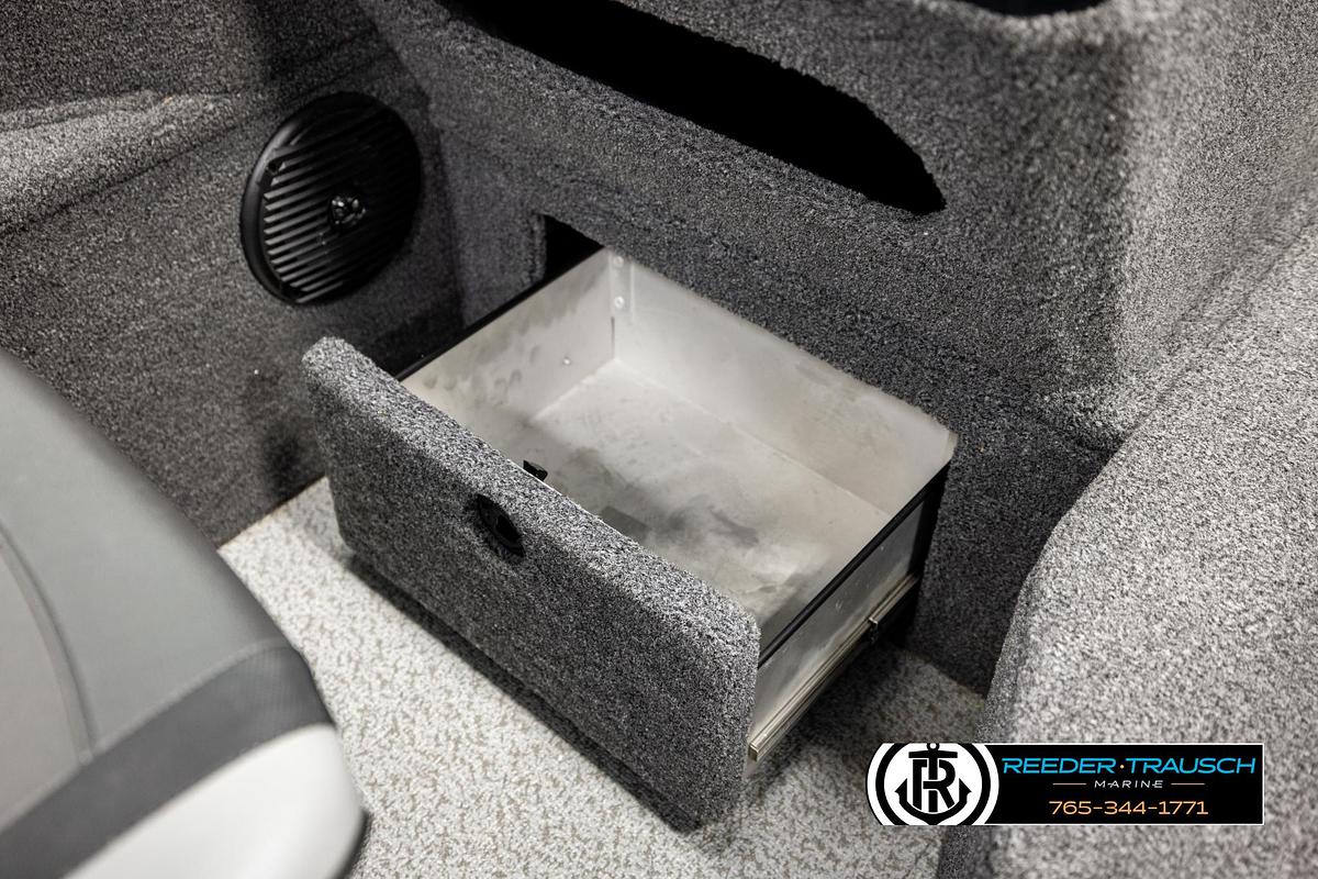 Used 2023 Lund 1875 Impact XS