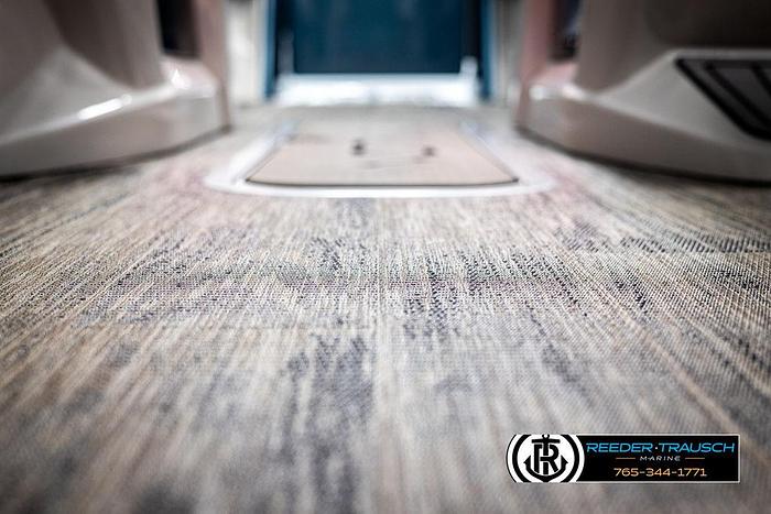 2025 Avalon Excalibur VRBW