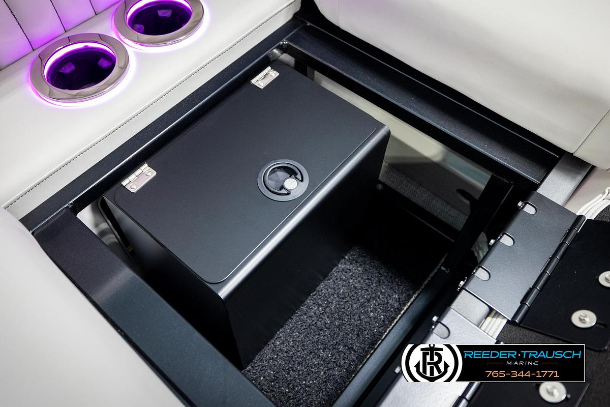 2025 Avalon Excalibur VRBW