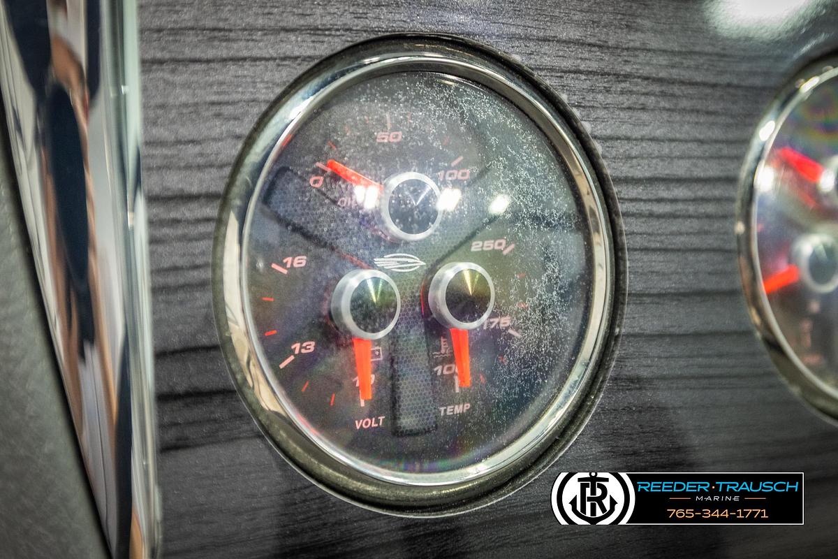 Used 2016 Chaparral 216 SSI