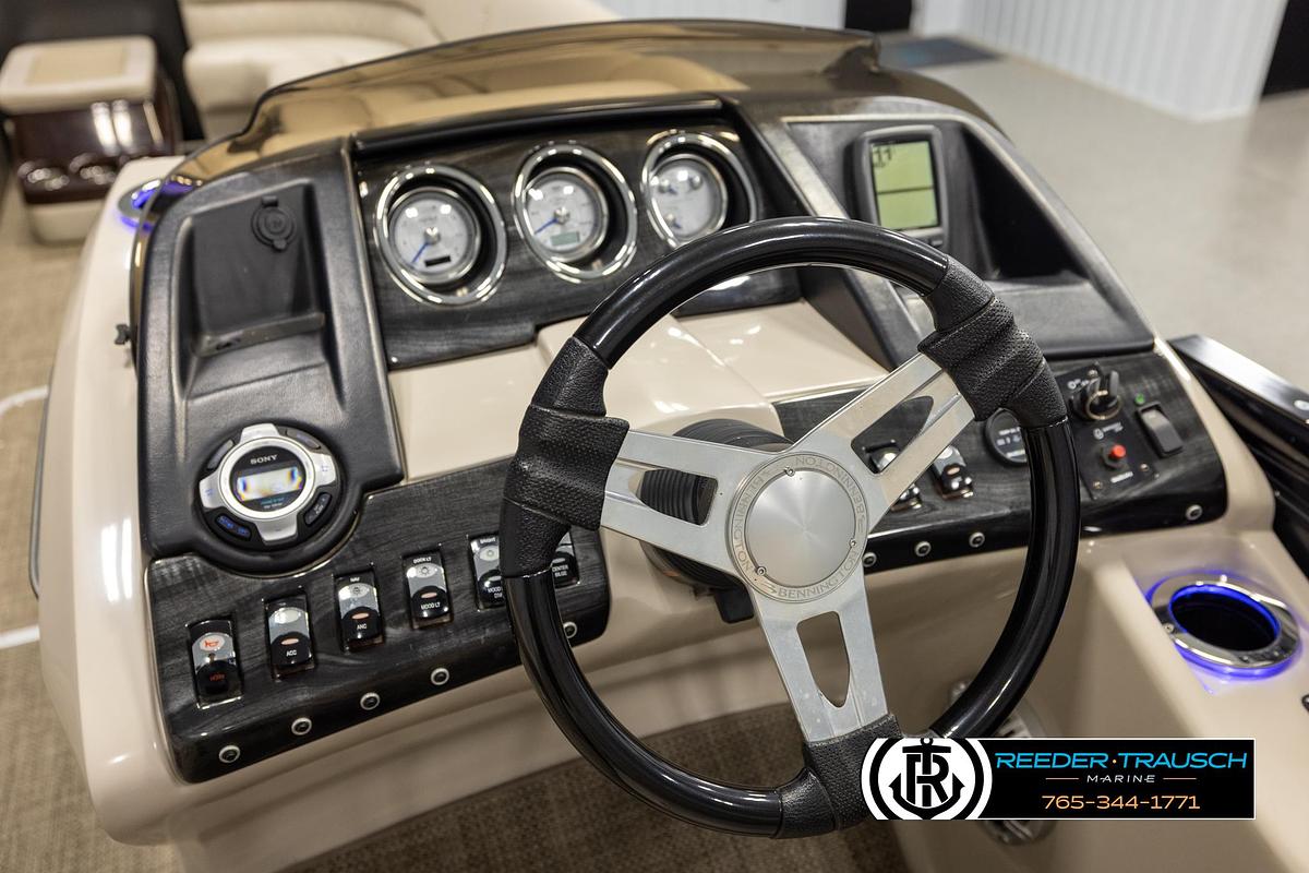 Used 2015 Bennington 2575 RCWL