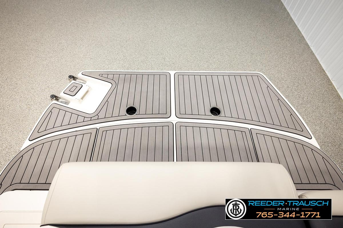 Used 2022 StarCraft Starstep 221
