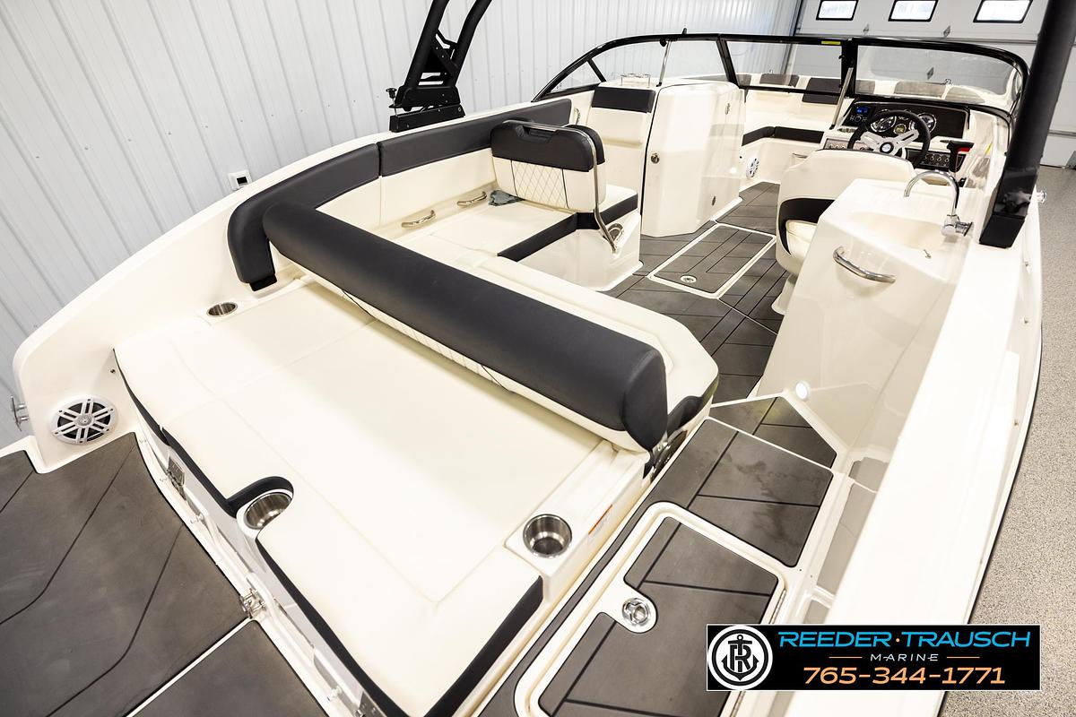 Used 2022 Bayliner DX 2250
