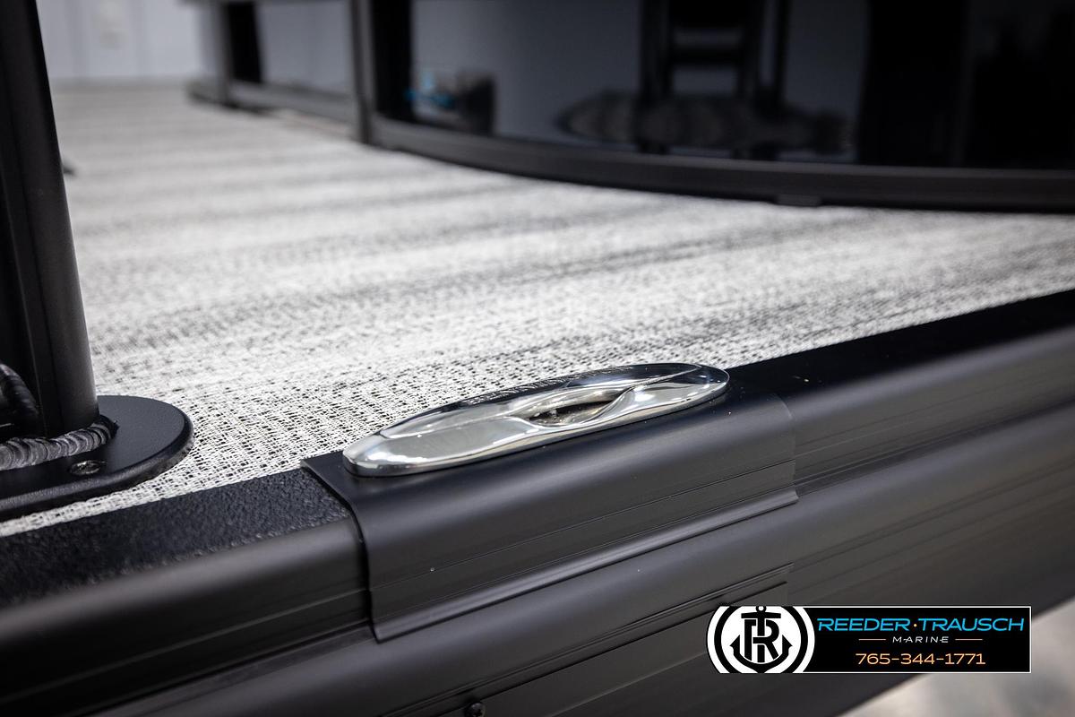 2025 Bennington 23 SXPDSE