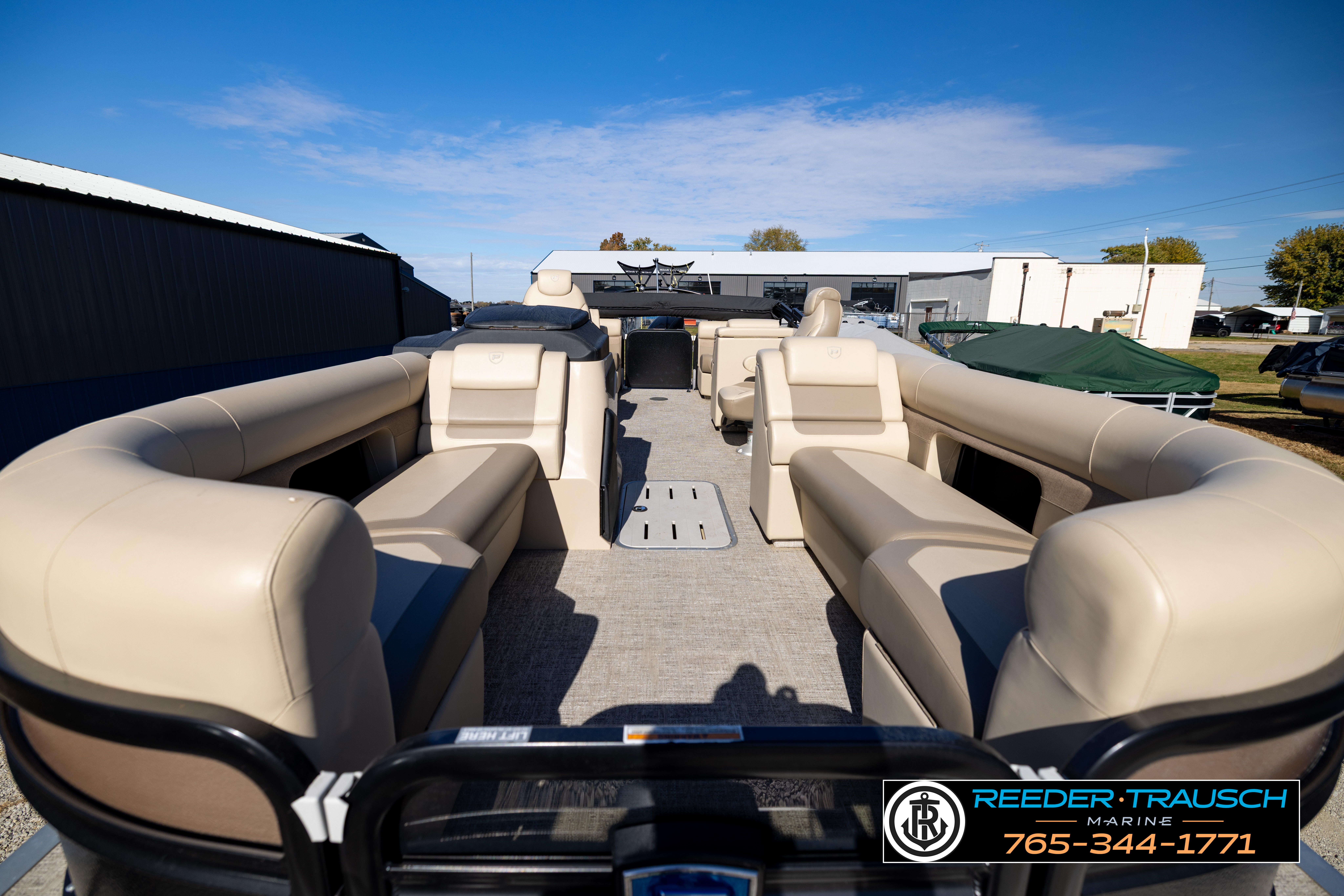 Used 2024 Premier 230 Sunsation RF