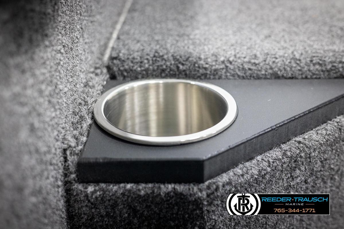 2025 Lund 1875 Pro V Bass XS