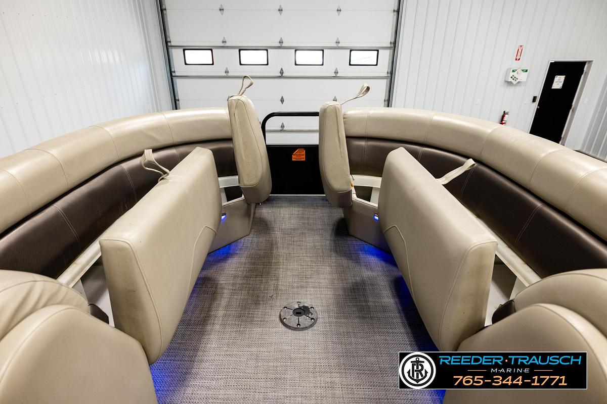 Used 2016 Xcursion X-25RF