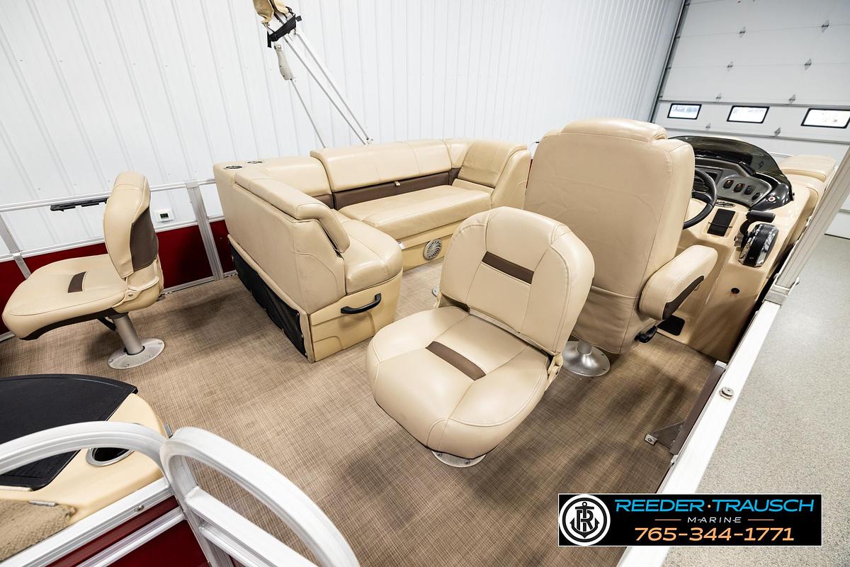 Used 2019 SunTracker 20 DLX