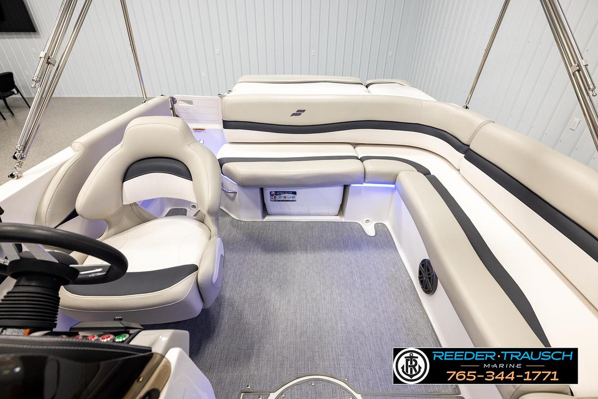 Used 2022 StarCraft Starstep 221