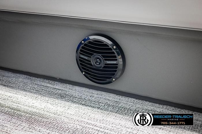 2025 Bennington 21 SSBSE