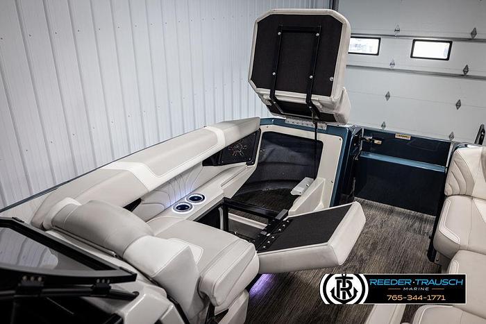 2025 Avalon Excalibur VRBW