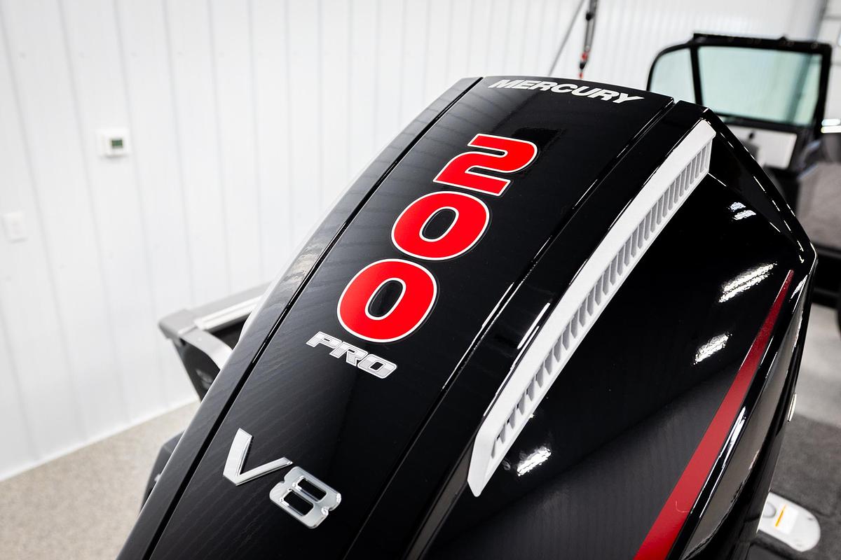 2026 Lund 2075 Impact XS