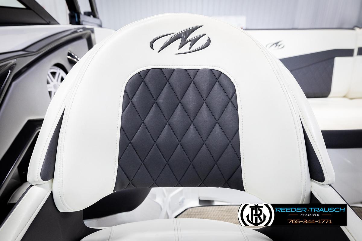 Used 2019 Monterey 238 SS