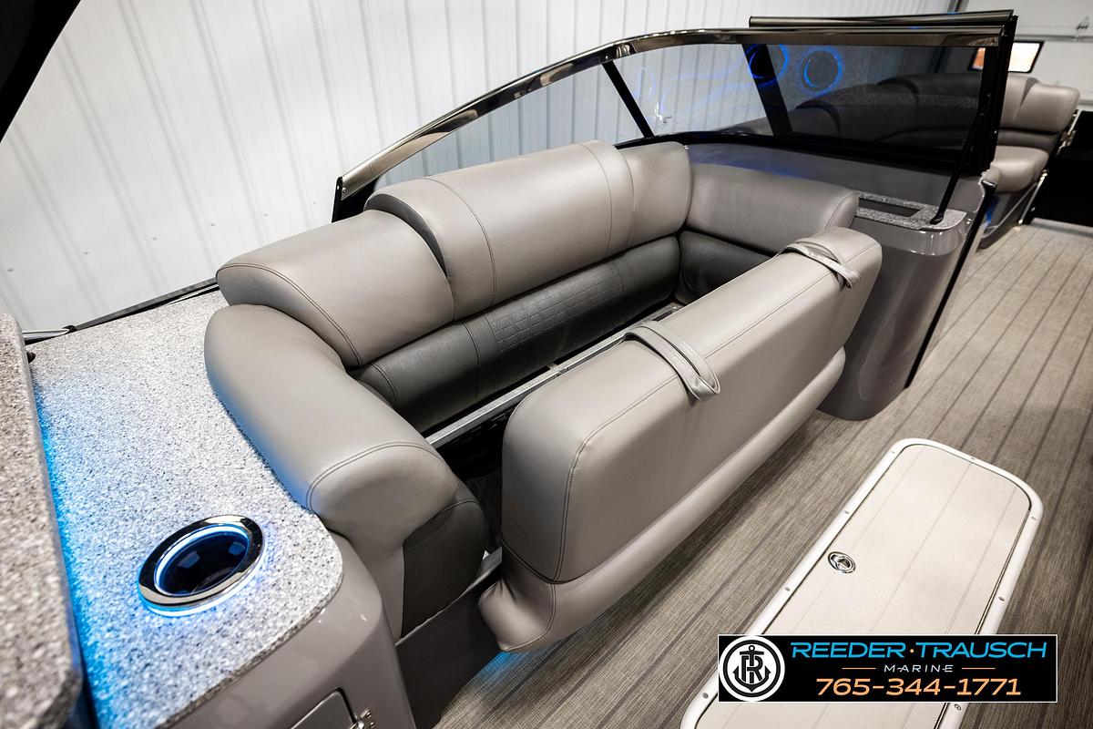 Used 2021 Avalon Excalibur