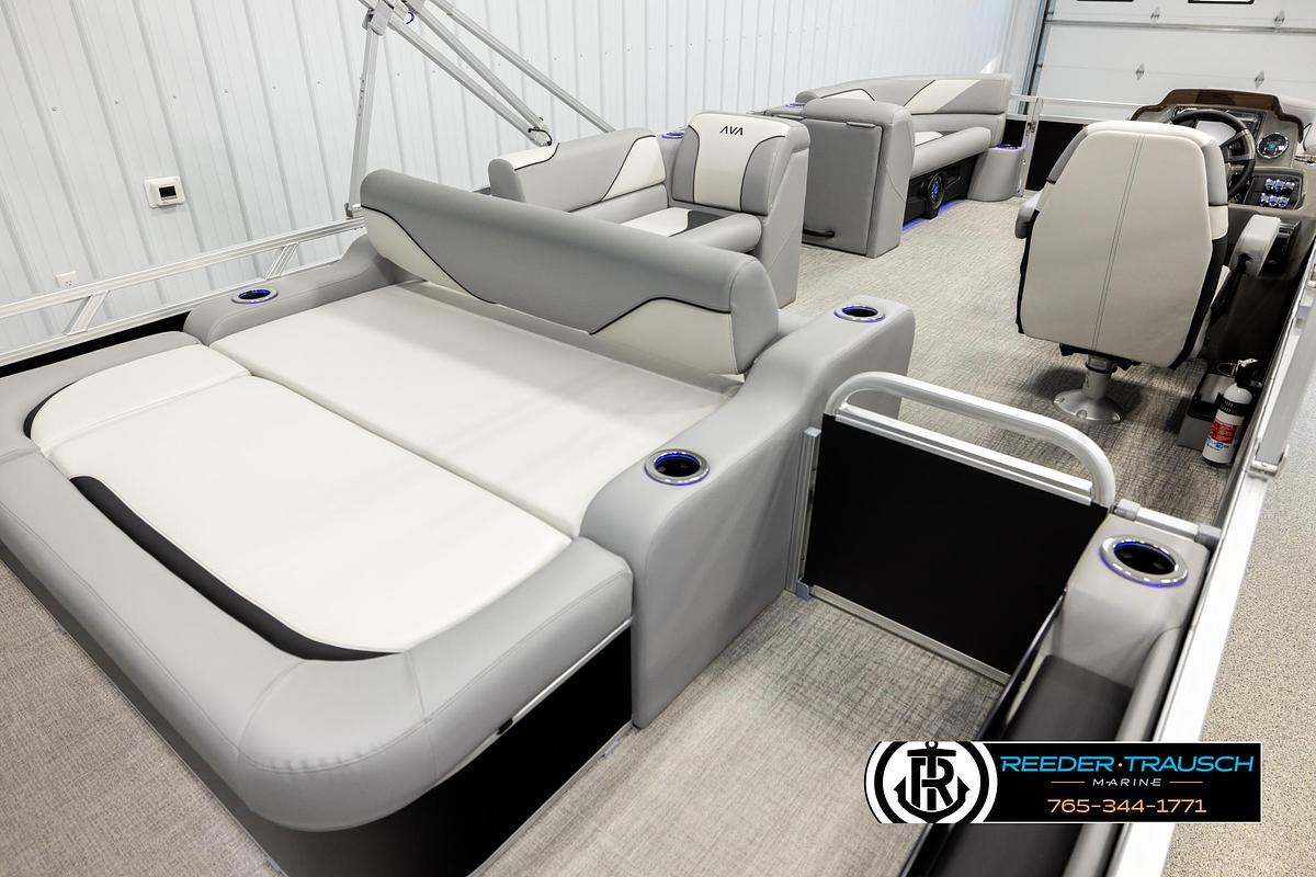 2026 Avalon VEN85 VRB