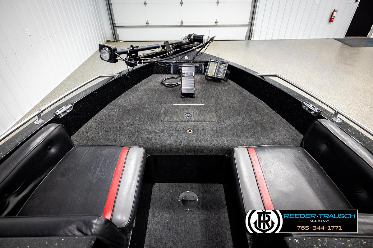 Used 1992 Stratos 290 SF