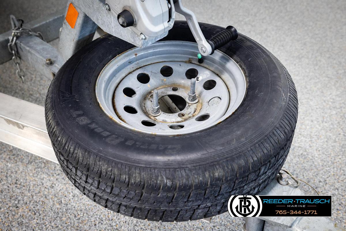 Used 2020 Stingray 236 CC